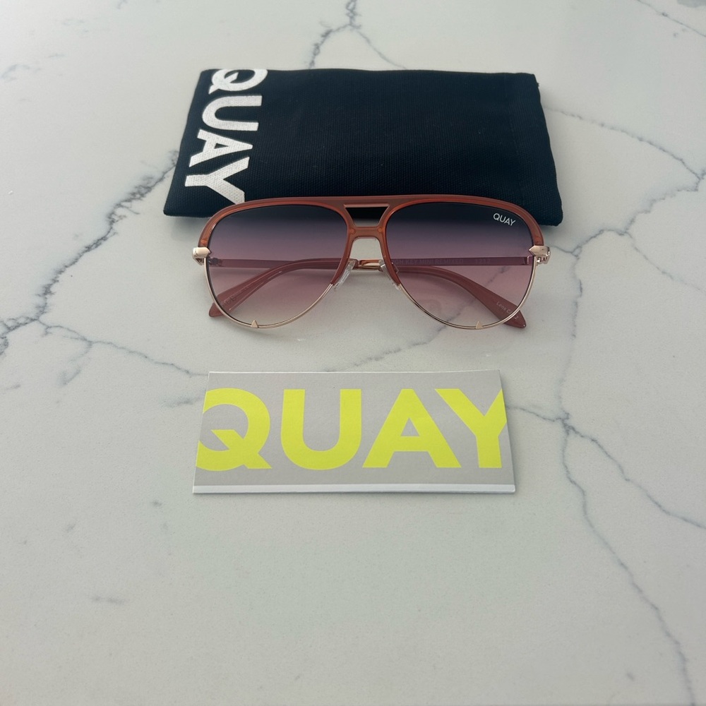Quay Australia Aviator Pink-Ombre Sunglasses:High Key Mini Remixed